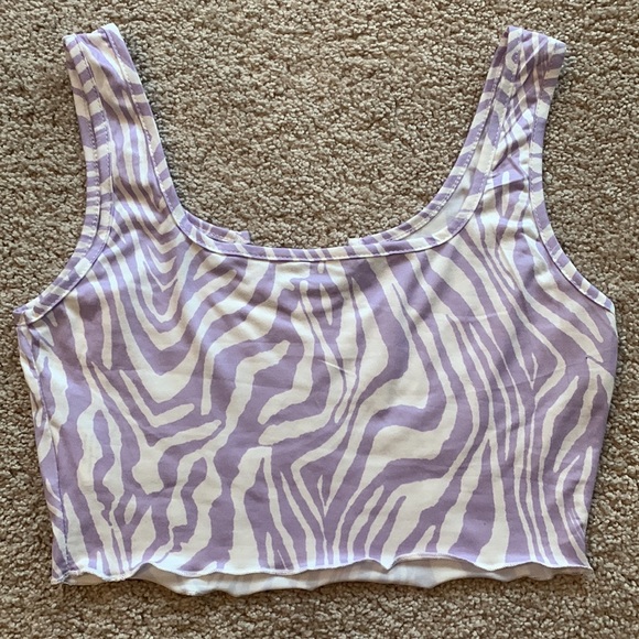 Purple and white crop top - Picture 2 of 2